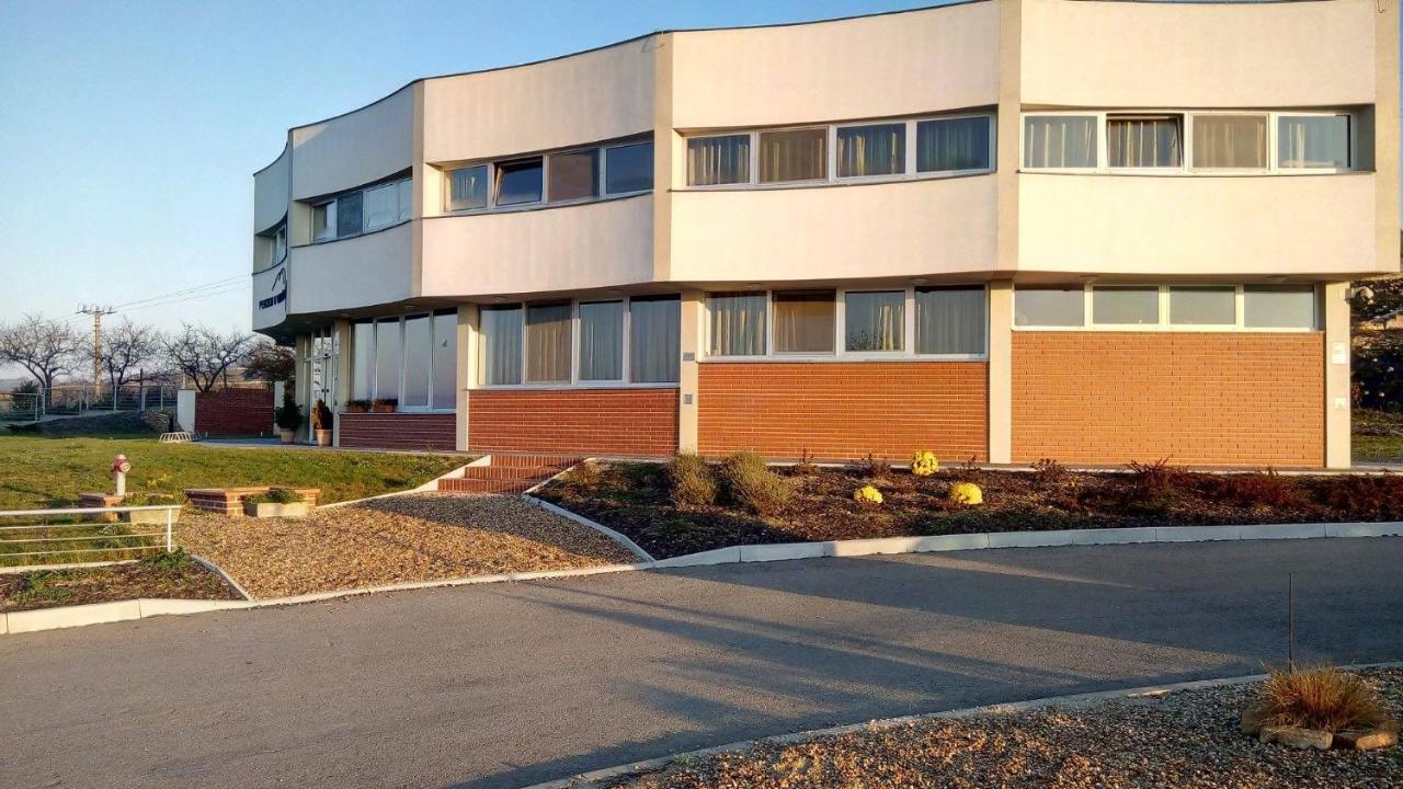 Penzion U vinařství Zajeci Exterior foto